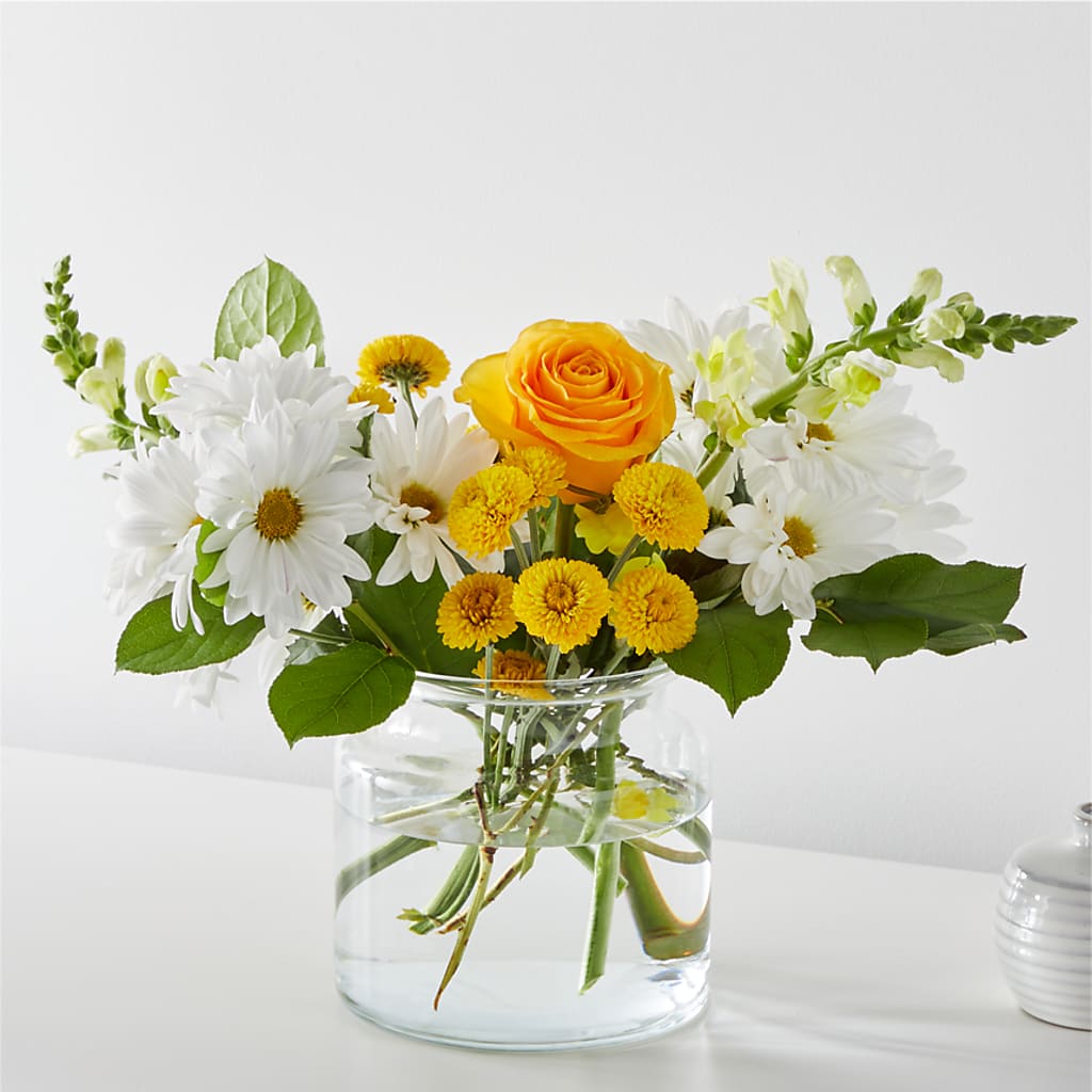 Sun Salutation Bouquet – Salem Floral Llc, West Salem WI