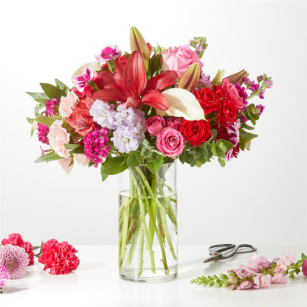 Swooning Over You - A Luxury Florist Original – Salem Floral Llc, West Salem WI
