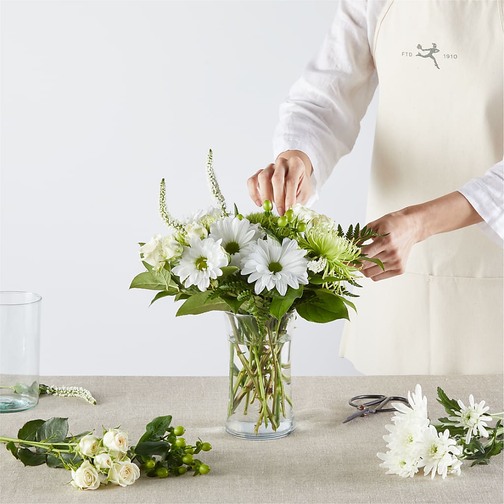 Irish Garden - A Florist Original – Salem Floral Llc, West Salem WI