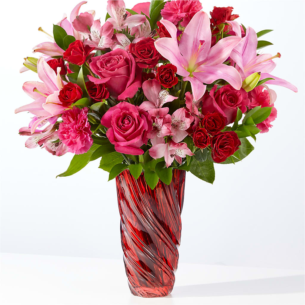 In Love Bouquet with Luxe Swirl Vase – Salem Floral Llc, West Salem WI