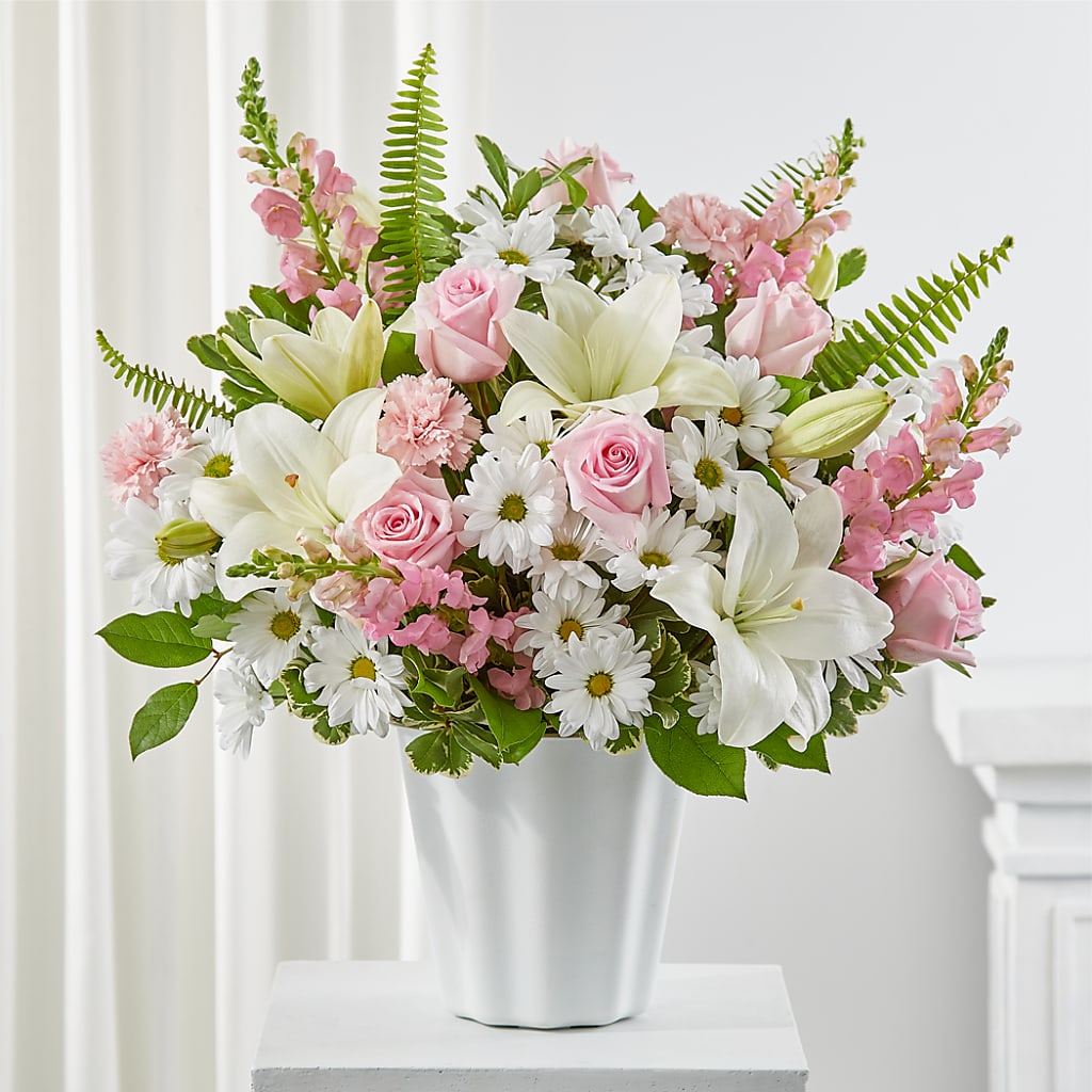 Soft Touch Tabletop Basket – Salem Floral Llc, West Salem WI