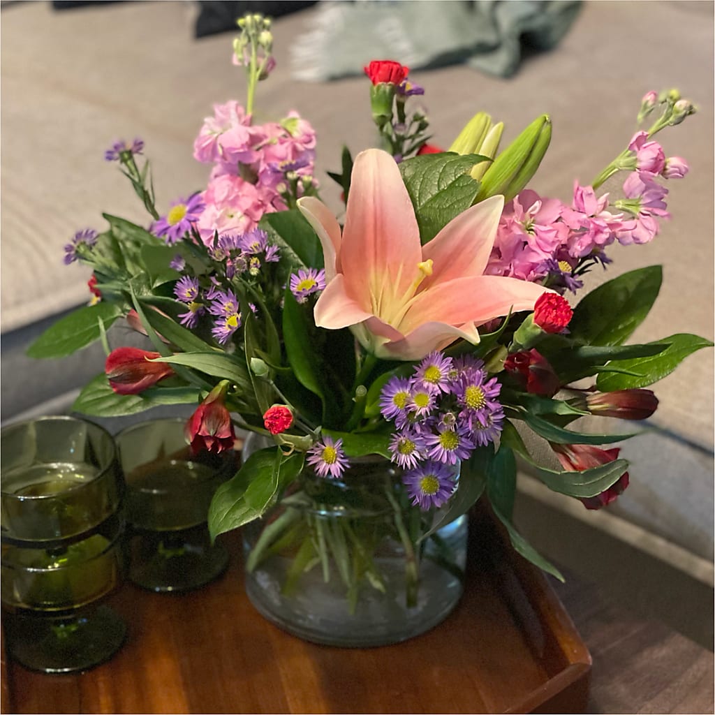 Romantique Bouquet –  Salem Floral Llc, West Salem WI