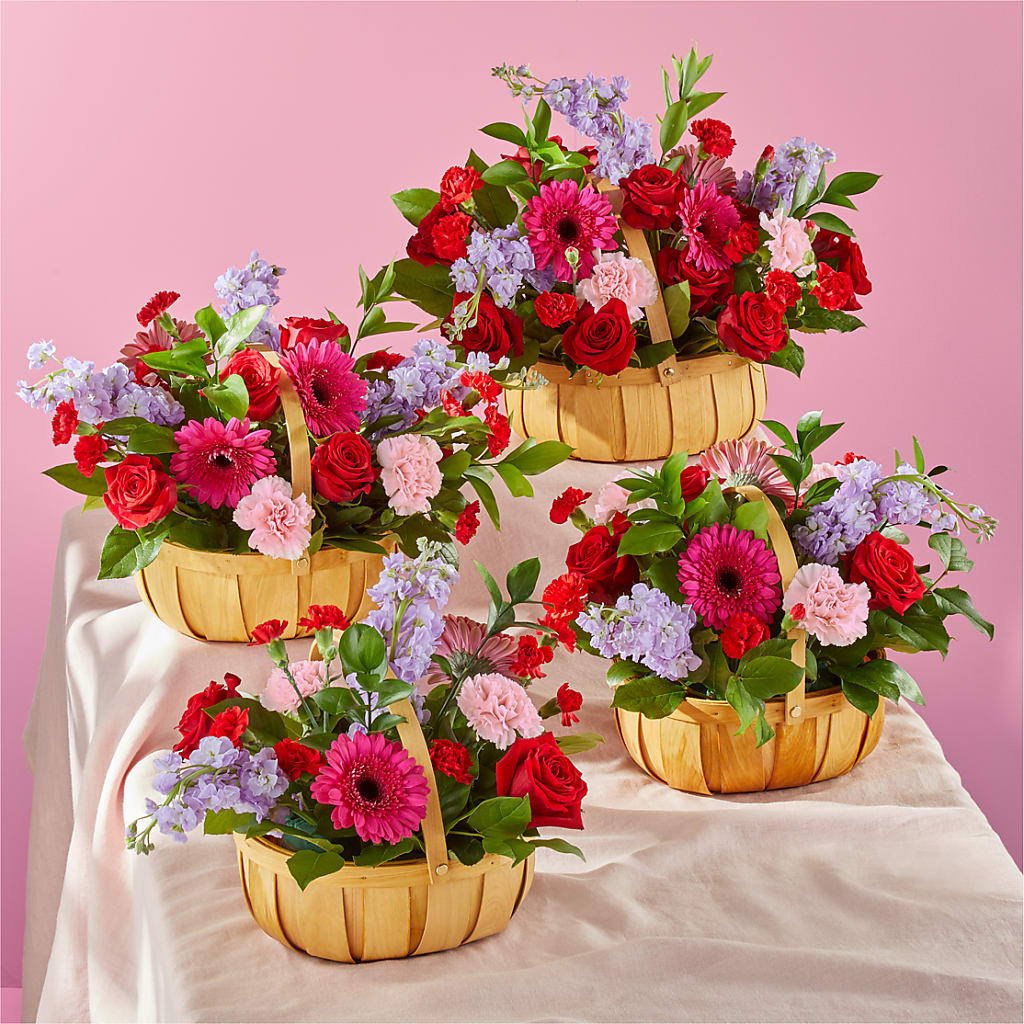 Pink Picnic Basket –  Salem Floral Llc, West Salem WI