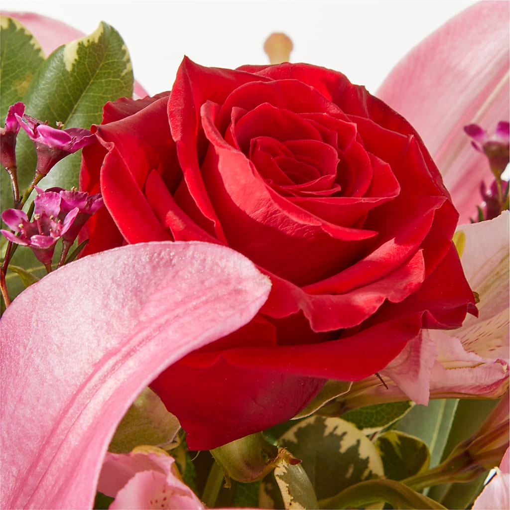 Lucky in Love Bouquet –  Salem Floral Llc, West Salem WI