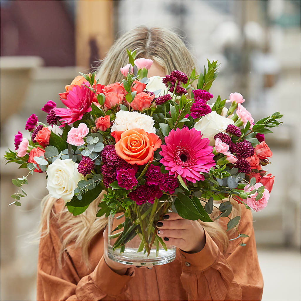 Smell the Roses Bouquet –  Salem Floral Llc, West Salem WI
